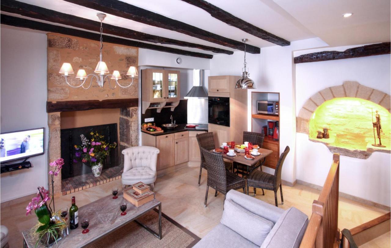 Holiday home Barry *